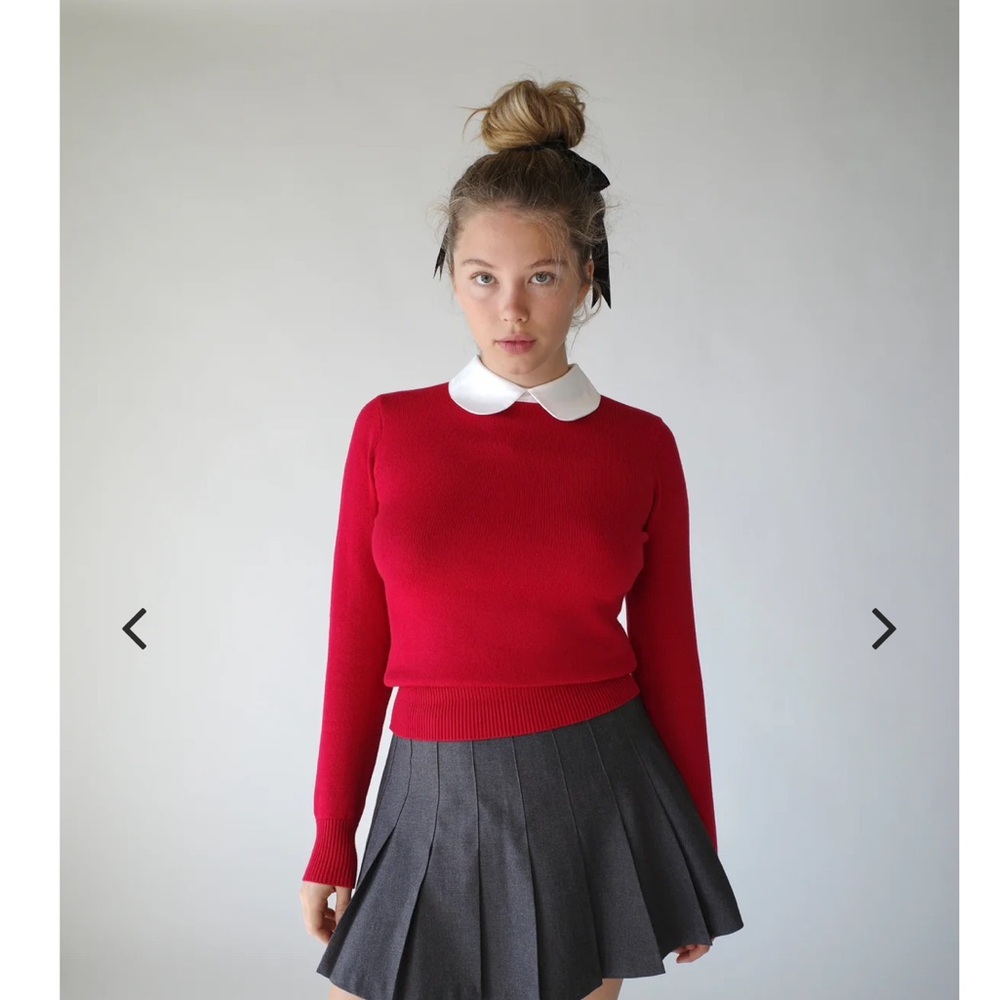 L’ecole des femmes red Peter Pan collar sweater M